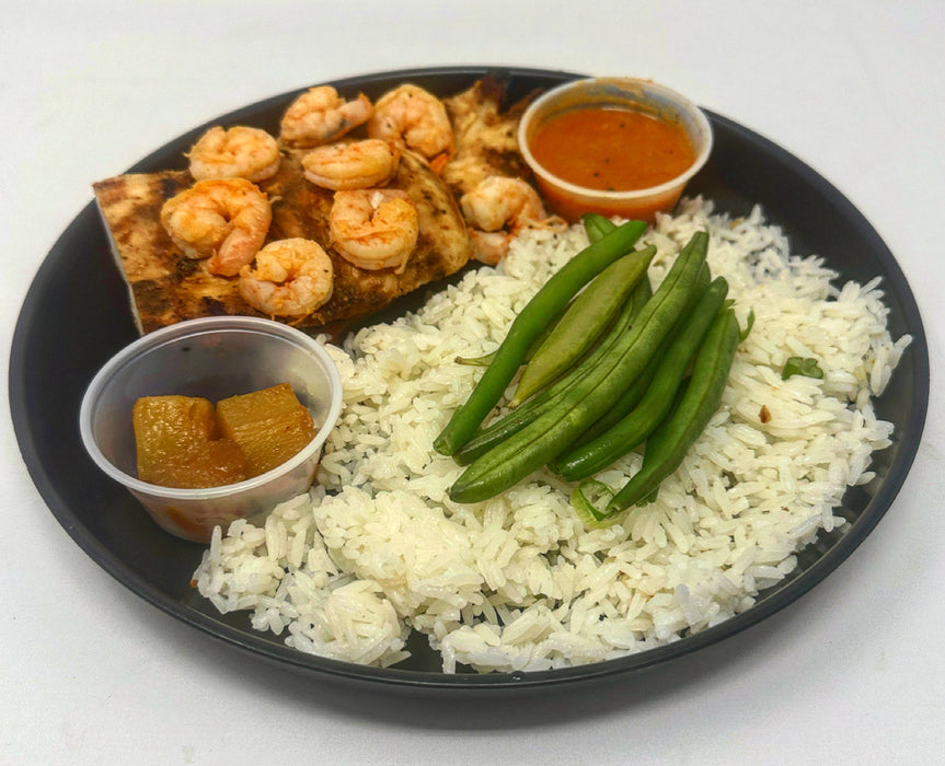 Grilled chicken breast paired with lemon pepper shrimp, rice, green beans and side cup of pineapples and house sauce - Fort Lee NJ Meal Preps
