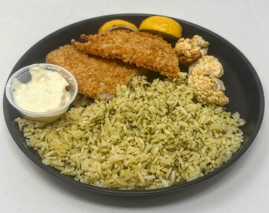 Crispy chicken paired with cilantro brown rice, Cauliflower florets and white gravy sauce cup - Newark NJ Meal Preps