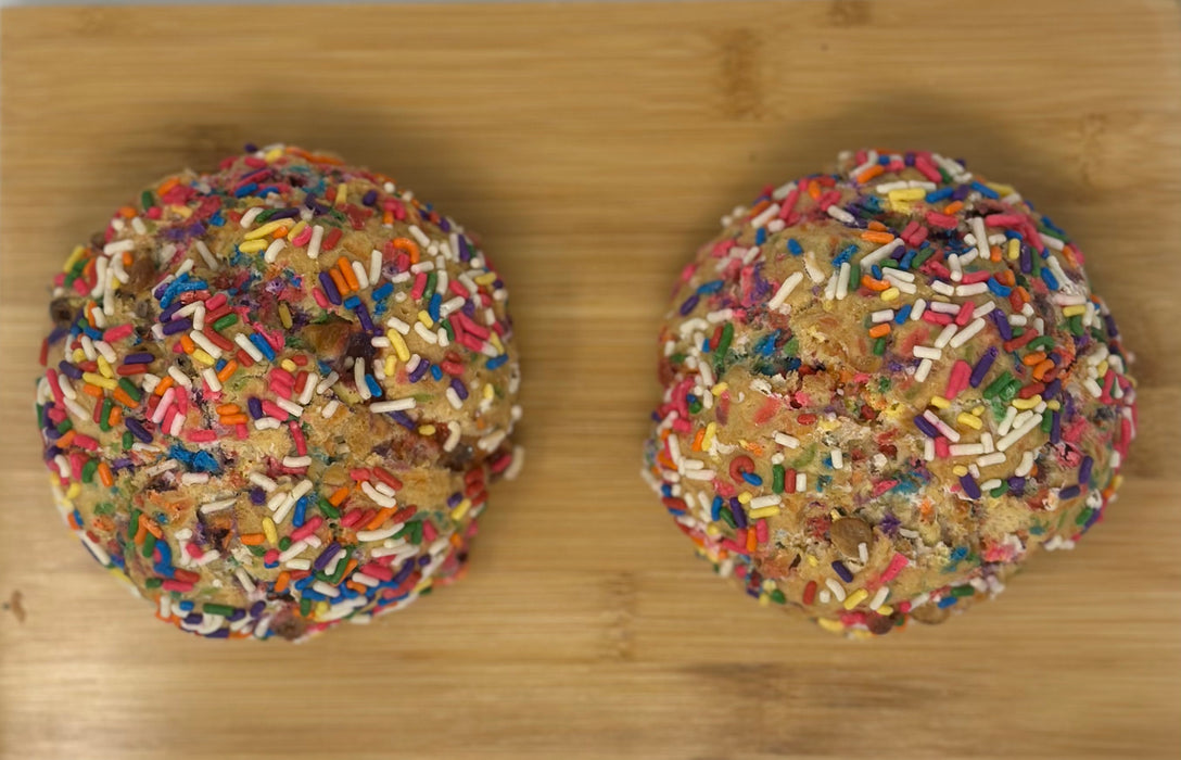 A delicious 9oz birthday cookie infused with protein, sprinkles, white chocolate chips & a stuffed center with our house marshmallow chocolate sauce - Garfield NJ Meal Prep