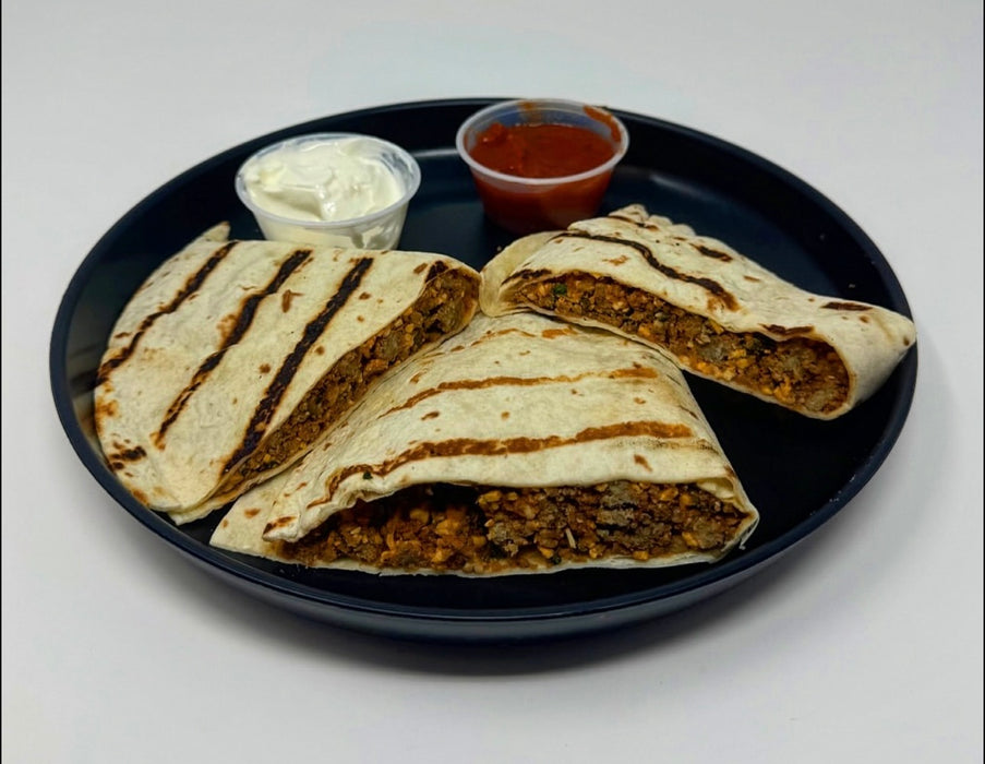 Seasoned ground beef tossed in our low-fat cheese salsa stuffed inside a flour tortilla paired with our house-made salsa and sour cream - Passaic NJ Meal preps